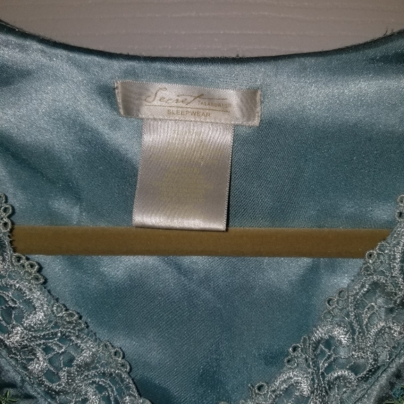 Vintage secret treasures zipper robe night gown - Picture 3 of 4